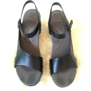 Dansko Tasha black platform sandal size EU 38 US 7.5/8